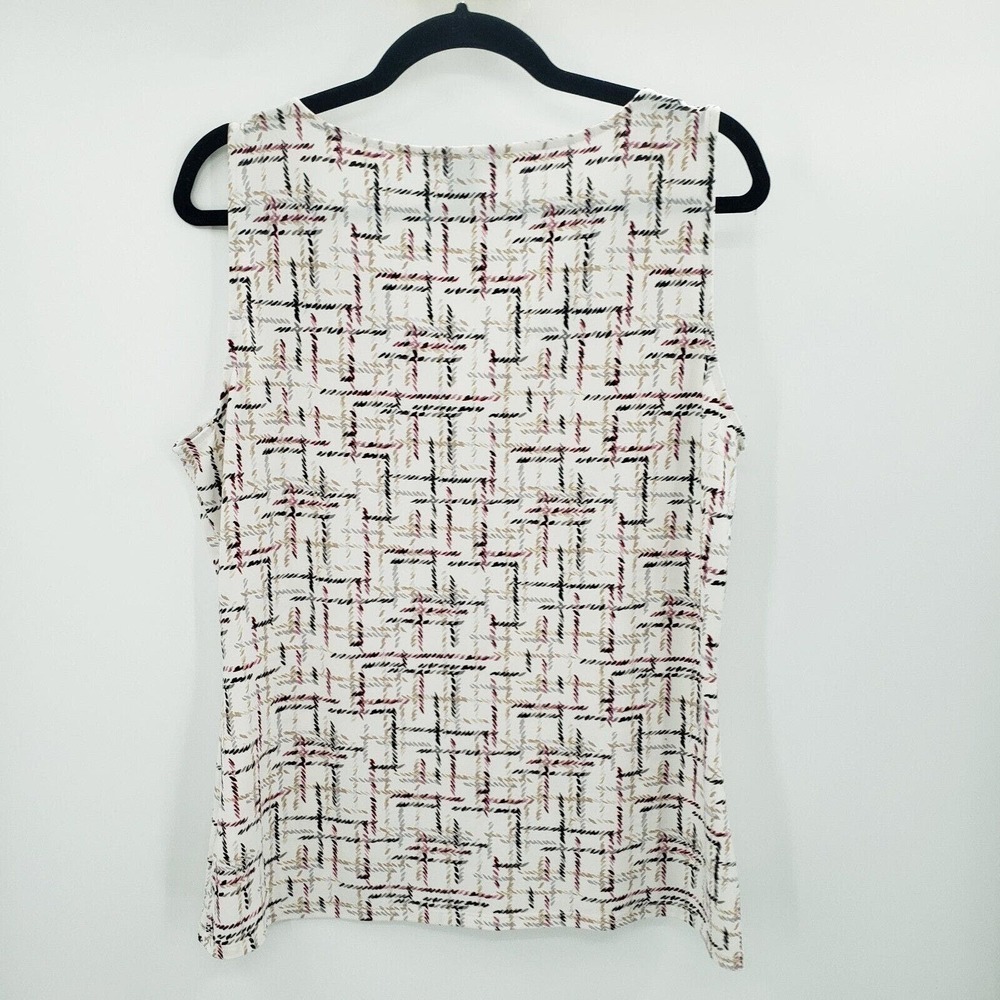 White House Black Market Cream and Black Patterned Blouse - Picture 3 of 10